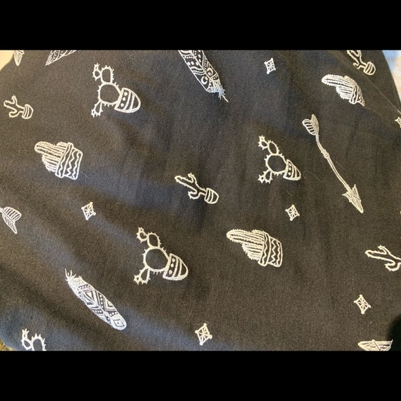 Cropped T-shirt - Picture 3 of 3